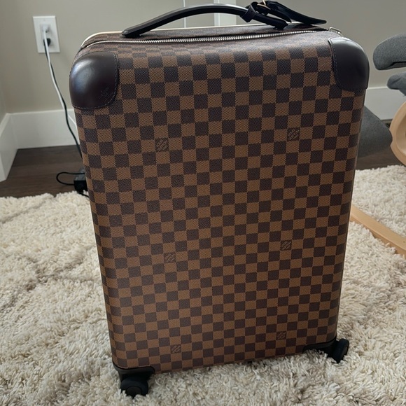 Beautiful Louis Vuitton Damier carryon suit case - Picture 1 of 13